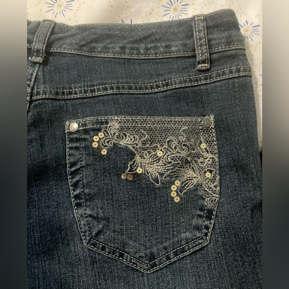 STYLE & CO Slim Leg Pants Women’s Jeans With decorated sequins Size 10 - Picture 5 of 10